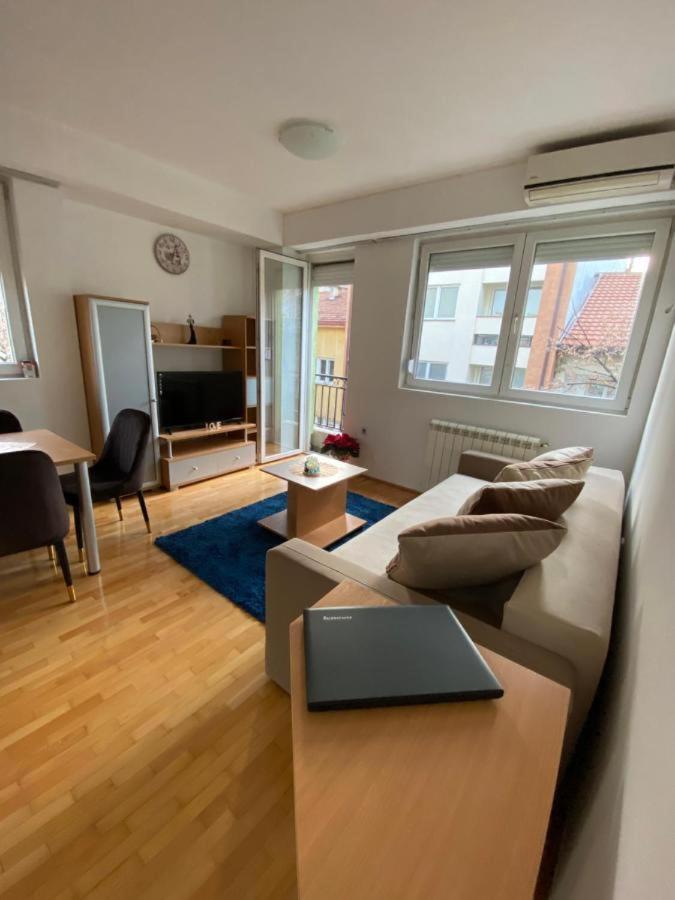 Tea Apartment Skopje Bagian luar foto